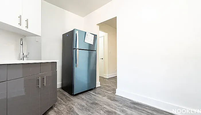 132-61 Sanford Ave #4C — Photo 11