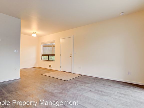 4th image of 3405 22nd Ave W #5564352