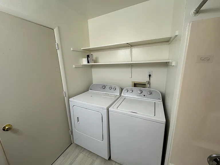 8902 Brucewood Ct — Photo 15
