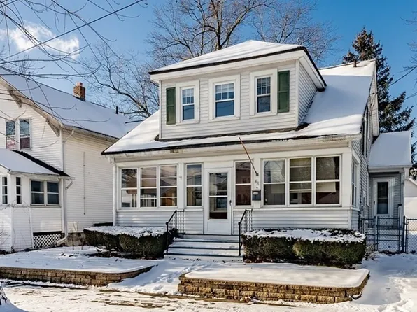 48 Rimmon Ave, Chicopee, MA 01013