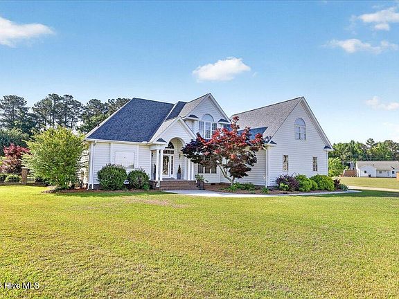 3rd image of 5401 Arbor Court