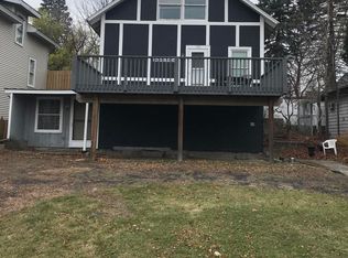 552 E End Dr, Holland, MI