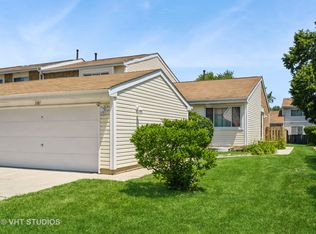 2187 Chadwick Ln, Glendale Heights, IL