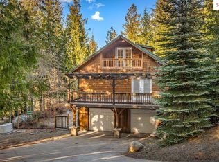 1147 Wooded Acres Dr, Sagle, ID 83860