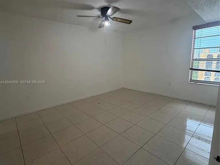 4717 NW 7th St #803-10 — Photo 7