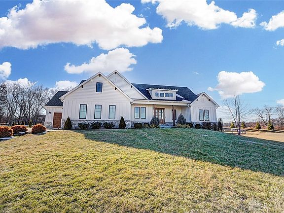5th image of 2445 Presley Ct