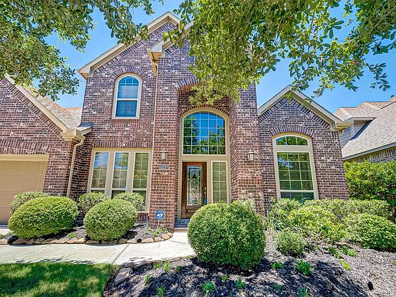 3rd image of 10207 Kessler Cove Ln