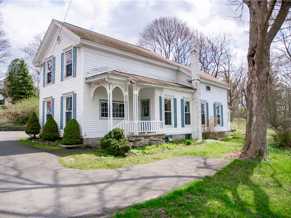 472 E Main St, West Winfield, NY 13491