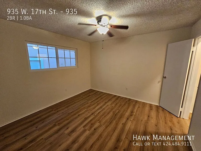 935 W 17th St #935 — Photo 10