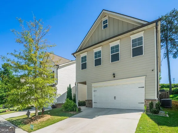 4406 Richmond Ct, Stone Mountain, GA 30083