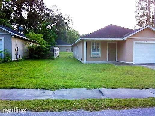 3rd image of 8743 Dandy Ave