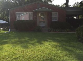 920 Clark St, Florissant, MO 63031