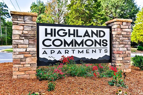 Highland Commons Photo 1
