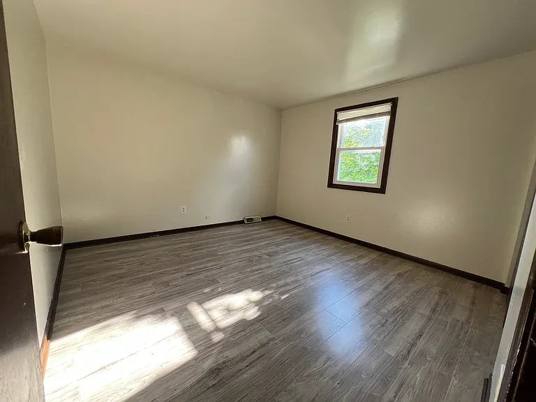 26 Sherry Dr #UPPER — Photo 9