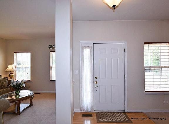 3rd image of 616 Whalen Ct
