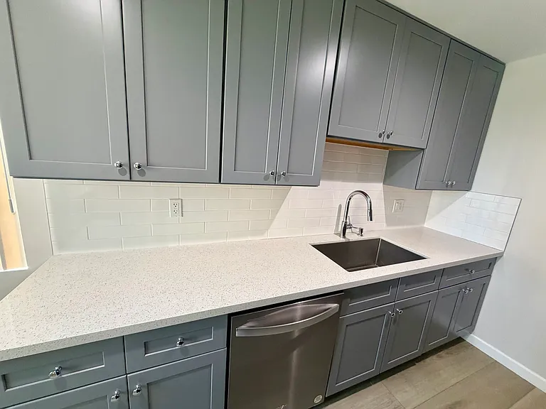 00-1007 E Ocean Blvd #1 — Photo 12