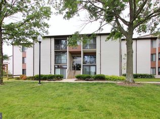 7927 Mandan Rd APT 301, Greenbelt, MD 20770