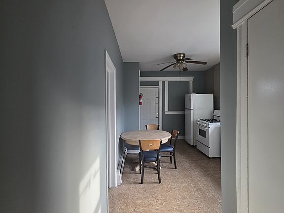 2nd image of 7 Myrtle Ave #3