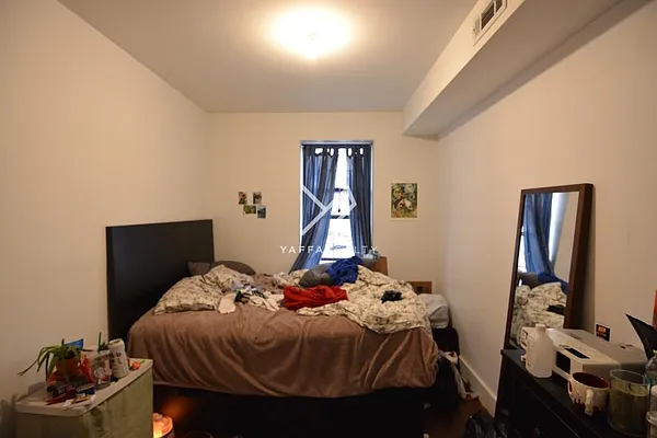 Rented by Yaffa Realty LLC | media 6