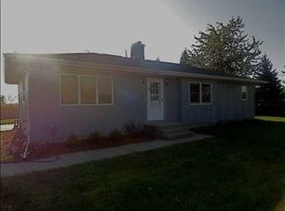 7425 Michigan Rd, Bay City, MI 48706