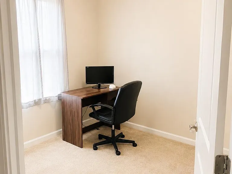 2046 Elm Tree Ct — Photo 15