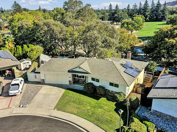 2nd image of 521 Wellington Way