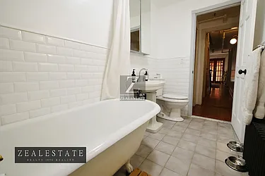 Rented by ZealEstate Group Inc