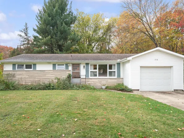 210 Beeson Rd, Niles, MI 49120