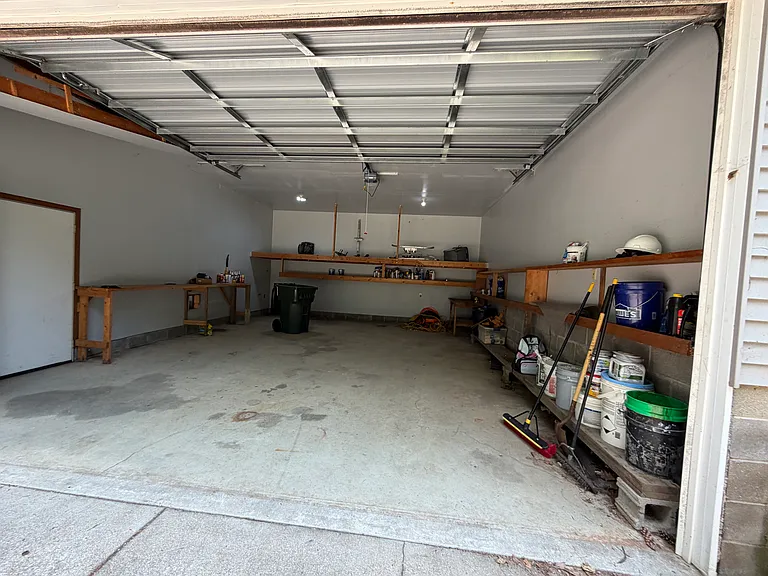 224 Baylor St — Photo 6