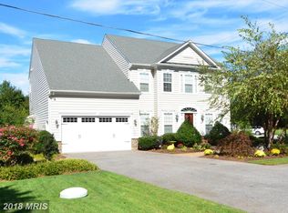 100 Holly Rd, Edgewater, MD 21037