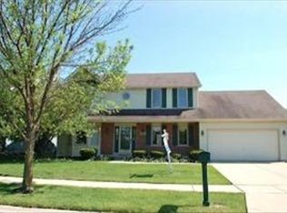 2701 Mapleside Ln, Aurora, IL 60502