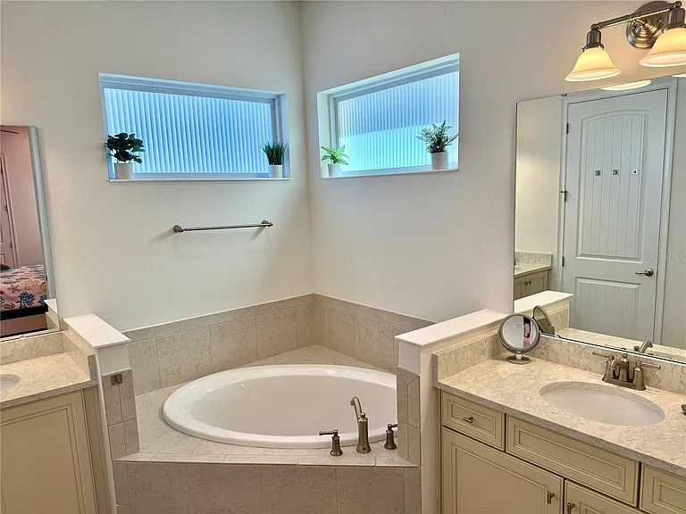 8014 Knee Deep Rd — Photo 10