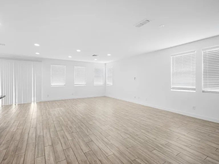 6936 W Maya Way #W — Photo 11