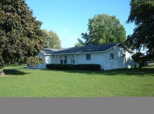 11401 E Division Rd, Akron, IN 46910