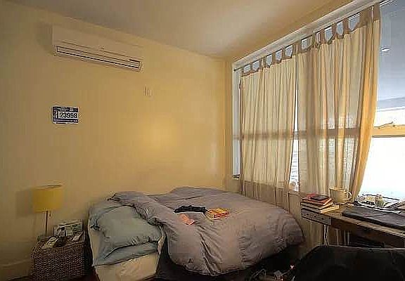 4th image of 431 Grand St APT 2B