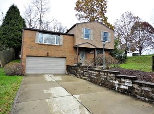 1907 Dearborn Dr, White Oak, PA 15131