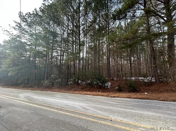 7 Amos Jones Rd, Littleton, NC 27850