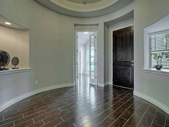 5th image of 19804 Wearyall Hill Ln