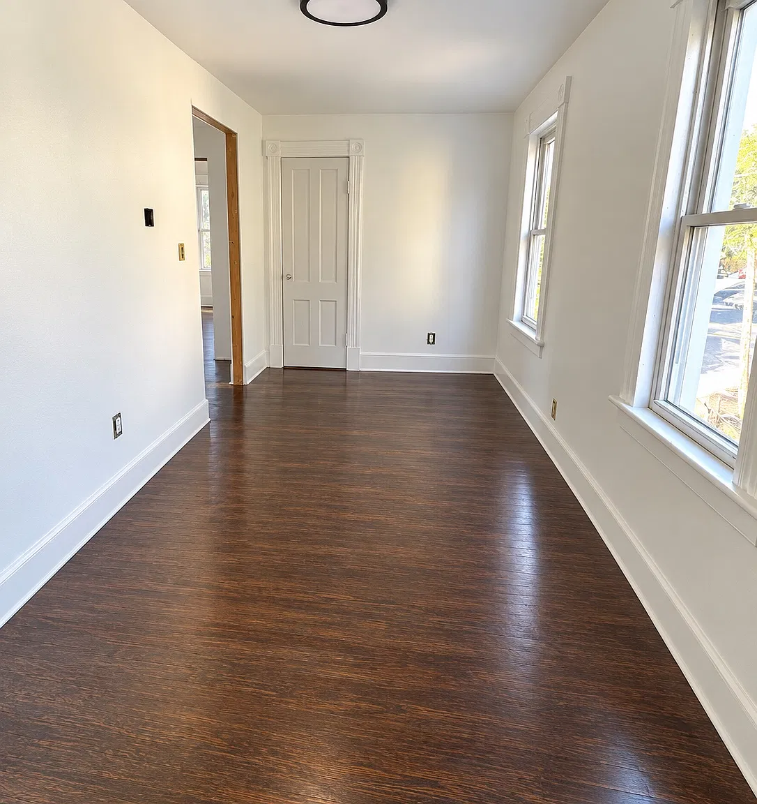 3 bed, 1100 sqft, $1,800 — Photo 3