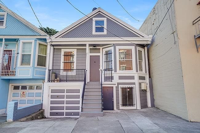 1st image of 477 London St