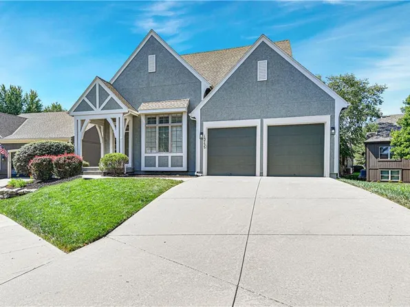 13735 W 141st Ter, Olathe, KS 66062