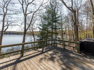 3 Marsh Point, Morris, CT 06763