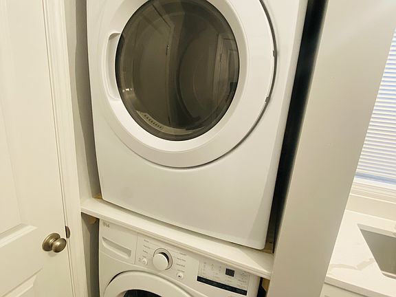 3rd image of 4717 N Central Park Ave APT 1E