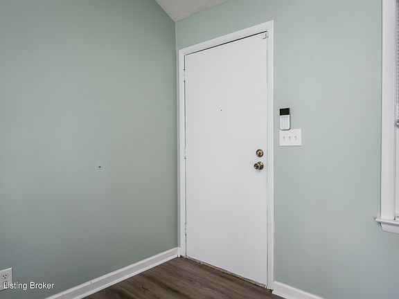 5th image of 9425 Dalton Dr