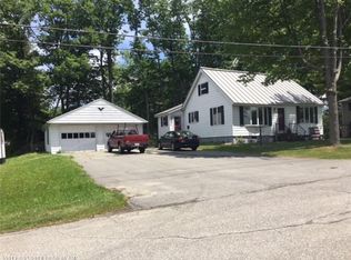 10 Lee St, Winslow, ME 04901