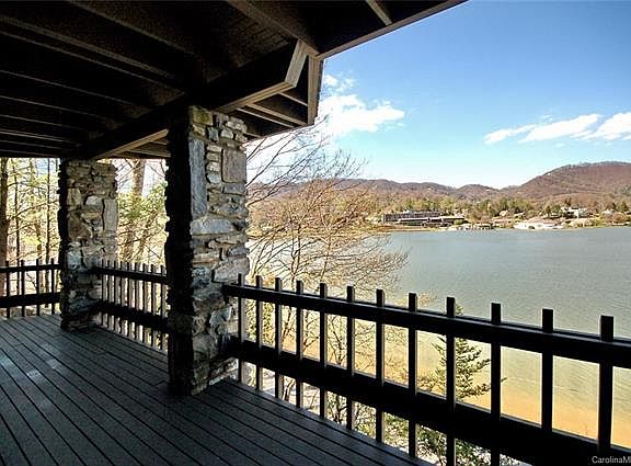 4th image of 2401 S Lakeshore Dr