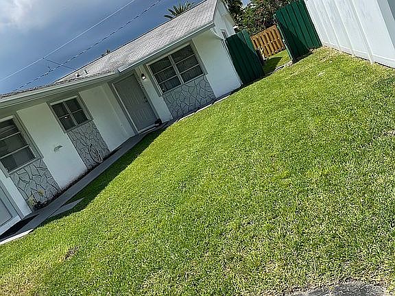 4th image of 2124 N 14th Ave #2126
