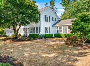 2178 Douglas Dr NE, Bainbridge Island, WA 98110