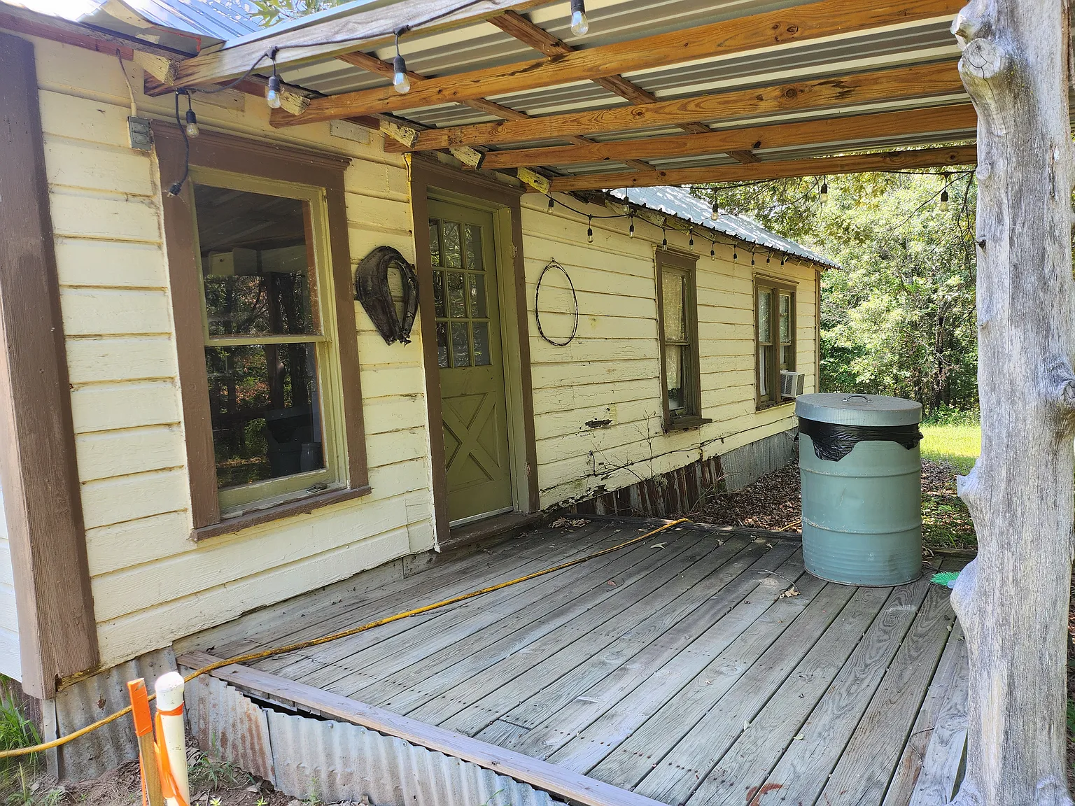 Private Road 5552, Alba — Photo 2