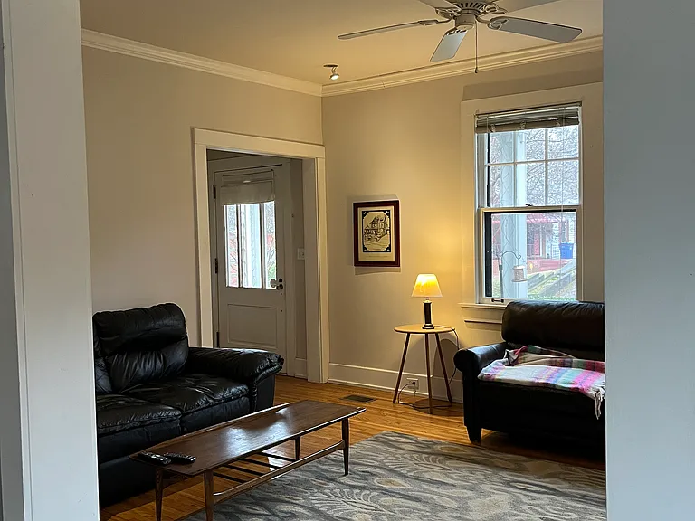 931 Fortwood St — Photo 11